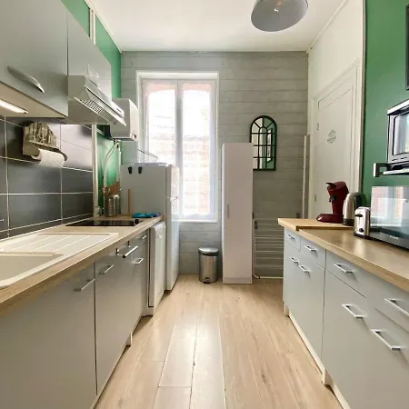 דירה Residence De France - Plage Et Centre - 4 Personnes - Wifi - Stationnement Gratuit *
